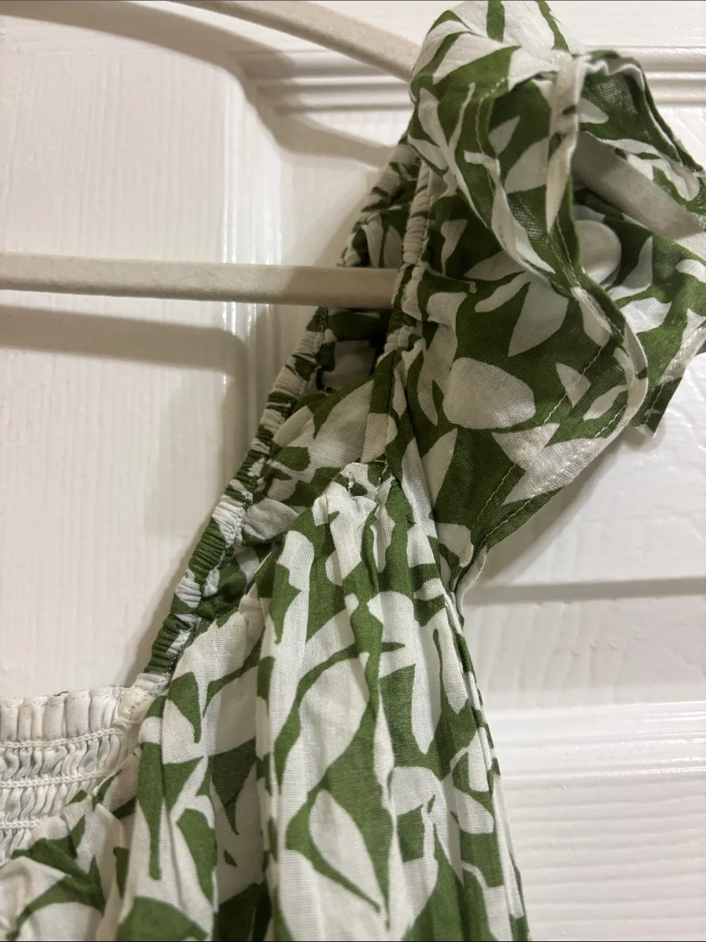 Abercrombie & Fitch Green and White Leaf-Print Tiered Maxi Dress